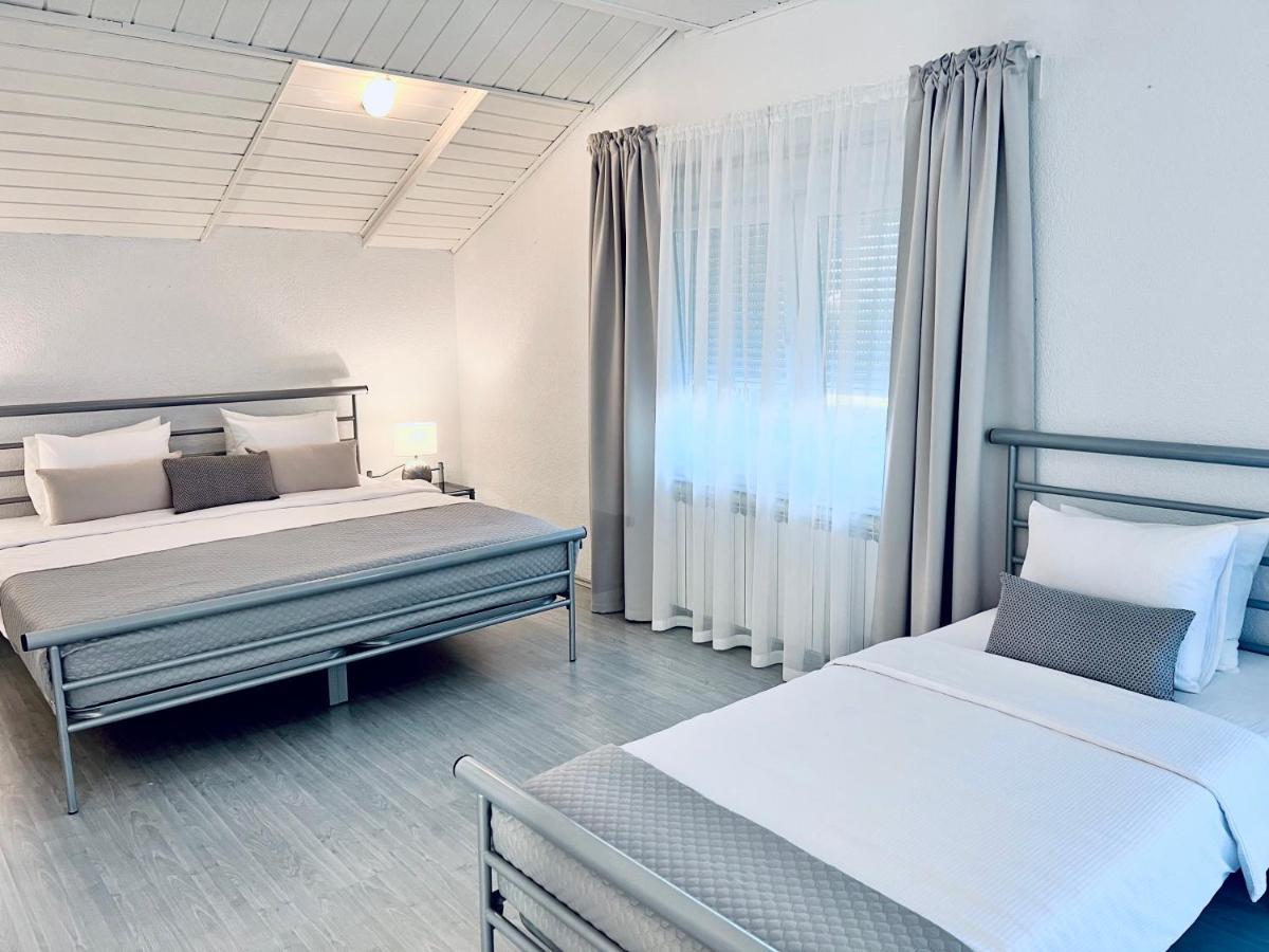 Rooms Mirabella Rakovica Exterior foto